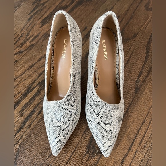 Express Snakeskin Pumps/Heels - Picture 2 of 7